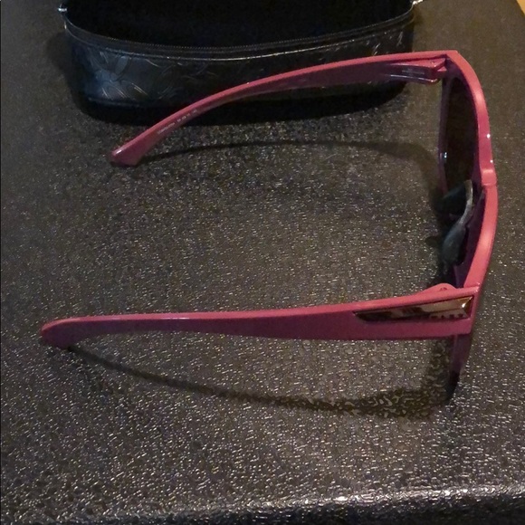 OAKLEY SUNGLASSES - Picture 2 of 7